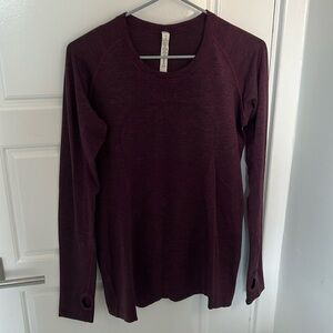 Lululemon long sleeve top size 10